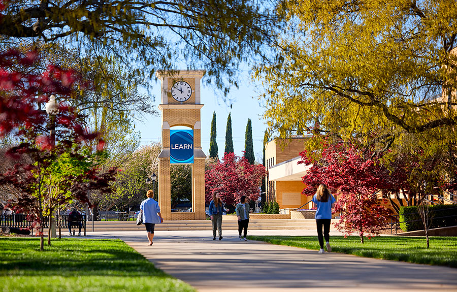 Clocl tower on campus