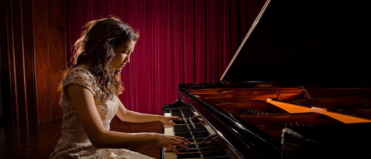 MIDI piano keyboard University of Arizona Libraries