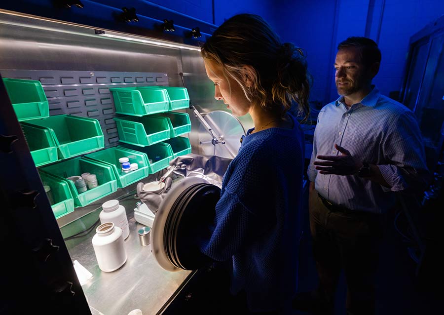 students in lab
